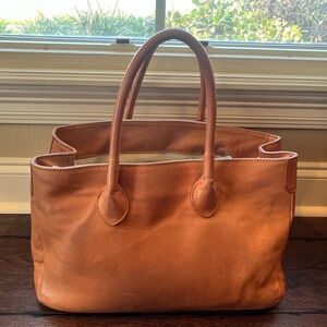 Mark & Graham ELISABETTA SLOUCH LEATHER HANDBAG - Camel